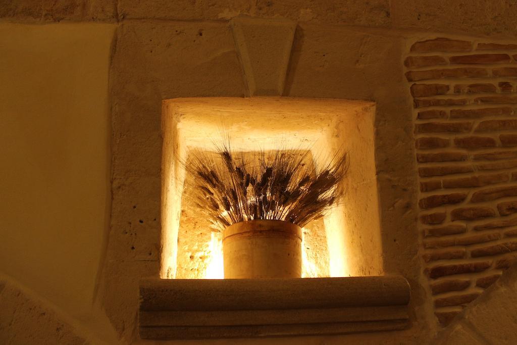 Domusfrumenti Ориа Екстериор снимка
